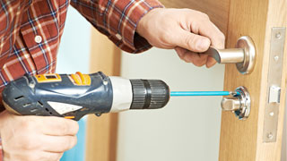 Automotive Locksmith at 02462, Massachusetts